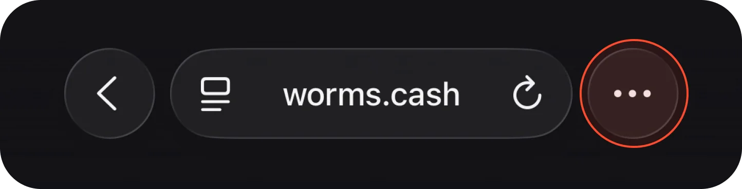 Адресная строка worms.cash с выделенной кнопкой меню браузера